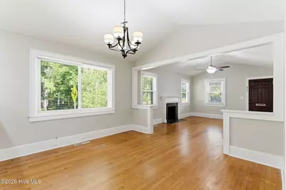 2023 Perry Avenue, Wilmington, NC 28403 - Photo 10