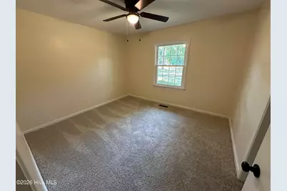 1300 W Church Street, Laurinburg, NC 28352 - Photo 10