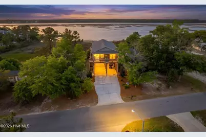 7202 E Yacht Drive, Oak Island, NC 28465 - Photo 2