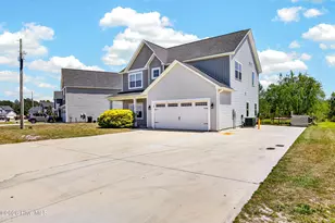 412 Elgin Rd, Hubert, NC 28539 - Photo 2