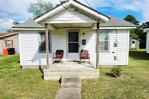 1314 Moore St, Elizabeth City, NC 27909 - Photo 1