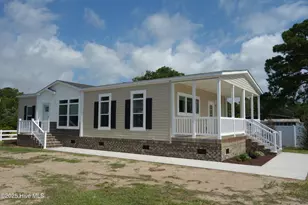 884 Yaupon Dr SW, Calabash, NC 28467 - Photo 1