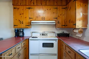 2252 Fleet Cooper Rd, Roseboro, NC 28382 - Photo 12