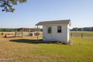 2252 Fleet Cooper Rd, Roseboro, NC 28382 - Photo 38