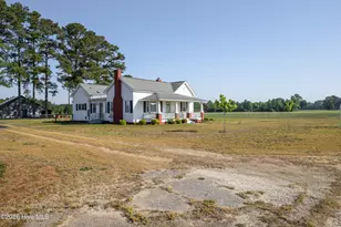 2252 Fleet Cooper Rd, Roseboro, NC 28382 - Photo 2