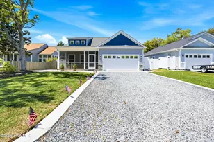 121 NW 12th St, Oak Island, NC 28465 - Photo 4