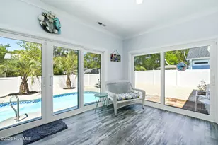 121 NW 12th St, Oak Island, NC 28465 - Photo 20