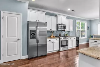7824 Bonfire Drive, Wilmington, NC 28409 - Photo 8