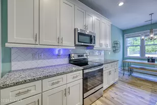 2520 Sloop Point Rd, Hampstead, NC 28443 - Photo 16