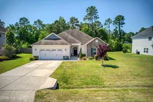 40 Thatcher Dr, Rocky Point, NC 28457 - Photo 2