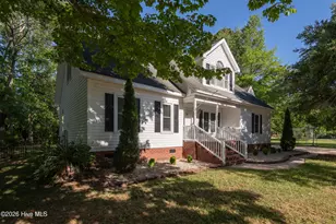 830 Driftwood Dr, Greenville, NC 27858 - Photo 2