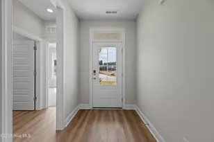 1009 Exeter Pl, New Bern, NC 28562 - Photo 10