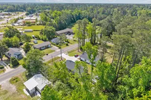 609 N Timberly Ln, Burgaw, NC 28425 - Photo 36