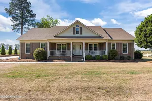 203 White Oak Church Rd, Clinton, NC 28328 - Photo 1