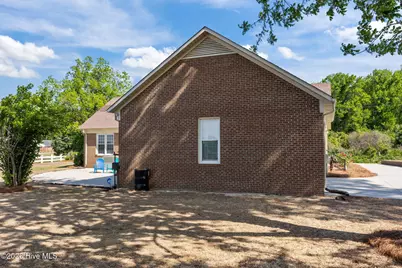 203 White Oak Church Road, Clinton, NC 28328 - Photo 38