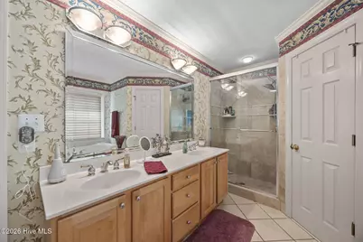 2004 Mercury Drive, Greenville, NC 27858 - Photo 24