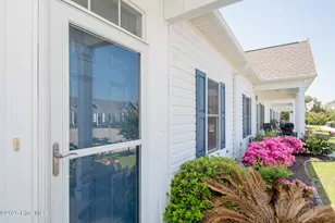 701 Pirates Lndg Dr, Beaufort, NC 28516 - Photo 2