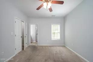 701 Pirates Lndg Dr, Beaufort, NC 28516 - Photo 14
