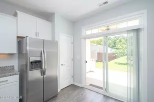 701 Pirates Lndg Dr, Beaufort, NC 28516 - Photo 12