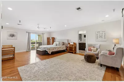 306 Lake Park Boulevard S #302, Carolina Beach, NC 28428 - Photo 16