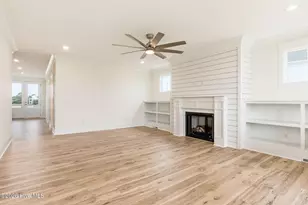 742 Cannonsgate Dr, Newport, NC 28570 - Photo 10