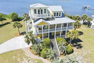 9 Osprey Dr, North Topsail Beach, NC 28460 - Photo 2