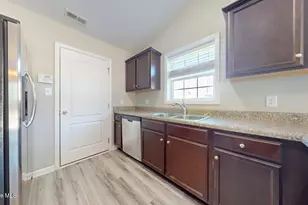 108 Braeburn Blvd, Richlands, NC 28574 - Photo 12