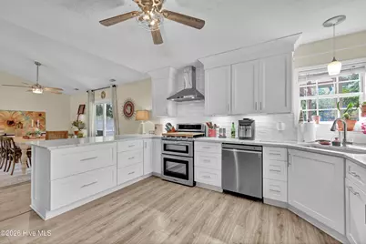 103 Greenview Court, Hampstead, NC 28443 - Photo 14