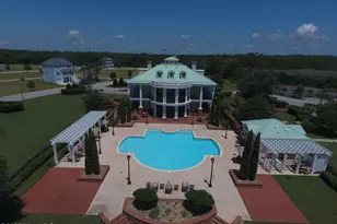 659 Cannonsgate Dr, Newport, NC 28570 - Photo 1