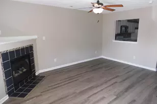 203 Spring Meadow Cir, Jacksonville, NC 28546 - Photo 2