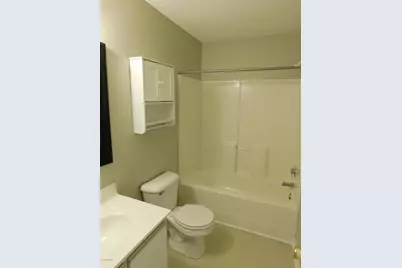 203 Spring Meadow Circle, Jacksonville, NC 28546 - Photo 6