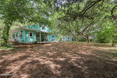 214 Assembly Way Avenue, Kure Beach, NC 28449 - Photo 6