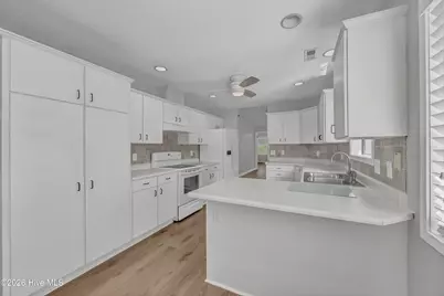402 Spike Rush Court, Wilmington, NC 28405 - Photo 14