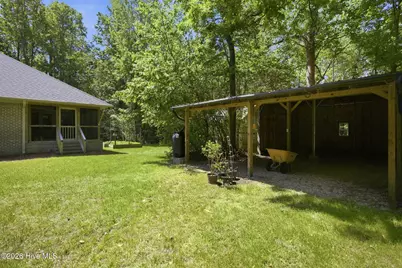 512 North Line Drive, Hampstead, NC 28443 - Photo 8