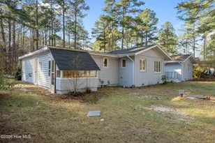 10 Fairway Dr, Whispering Pines, NC 28327 - Photo 40