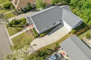 806 Wildflower Dr, Holly Ridge, NC 28445 - Photo 52