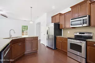 317 Sand Grove Dr, Swansboro, NC 28584 - Photo 10