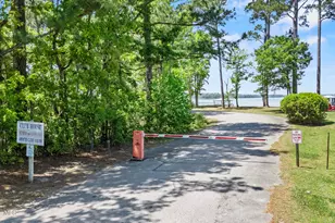 905 Charleston Pl, Sneads Ferry, NC 28460 - Photo 12