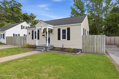 1119 W Colonial Avenue, Elizabeth City, NC 27909 - Photo 6
