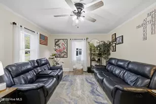 1119 W Colonial Ave, Elizabeth City, NC 27909 - Photo 8