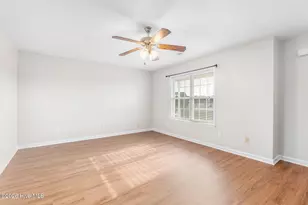 131 Cherry Grove Dr, Richlands, NC 28574 - Photo 4