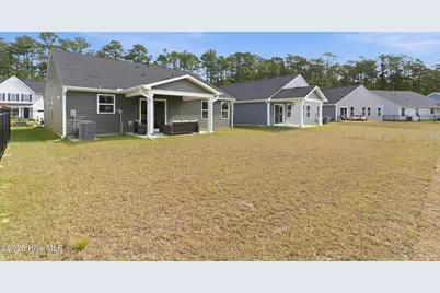 1123 Middle Crest Drive NE, Bolivia, NC 28422 - Photo 32
