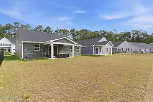 1123 Middle Crst Dr NE, Bolivia, NC 28422 - Photo 32