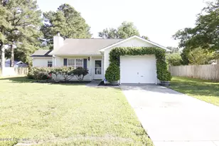 103 Quarter Horse Ln, Jacksonville, NC 28546 - Photo 1