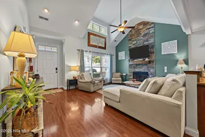 4409 Davencroft Village Drive, Winterville, NC 28590 - Photo 10