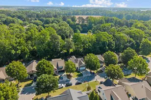 4409 Davencroft Village Dr, Winterville, NC 28590 - Photo 6