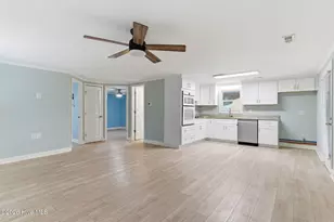 103 SE 76th St, Oak Island, NC 28465 - Photo 12
