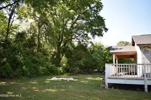 506 Oliver St, Mount Olive, NC 28365 - Photo 6