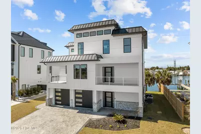 208 Radio Island Road, Morehead City, NC 28557 - Photo 4