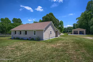 389 Beulaville Hwy, Richlands, NC 28574 - Photo 84